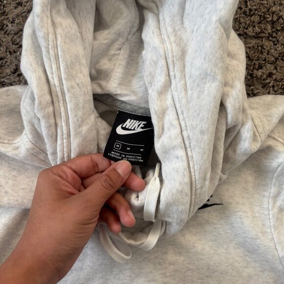 Nike Heather Gray Pullover funnel neck Hoodie M Women Cotton Blend Kangaroo Pock - Picture 4 of 6